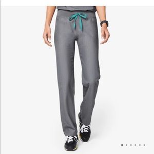 Bundle of 3 pair of Livingston Figs scrub pants